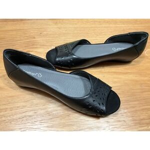 Baretraps Macayla Black Peep Toe Flats Laser Cut dOrsay Shoes Womens 8.5 M